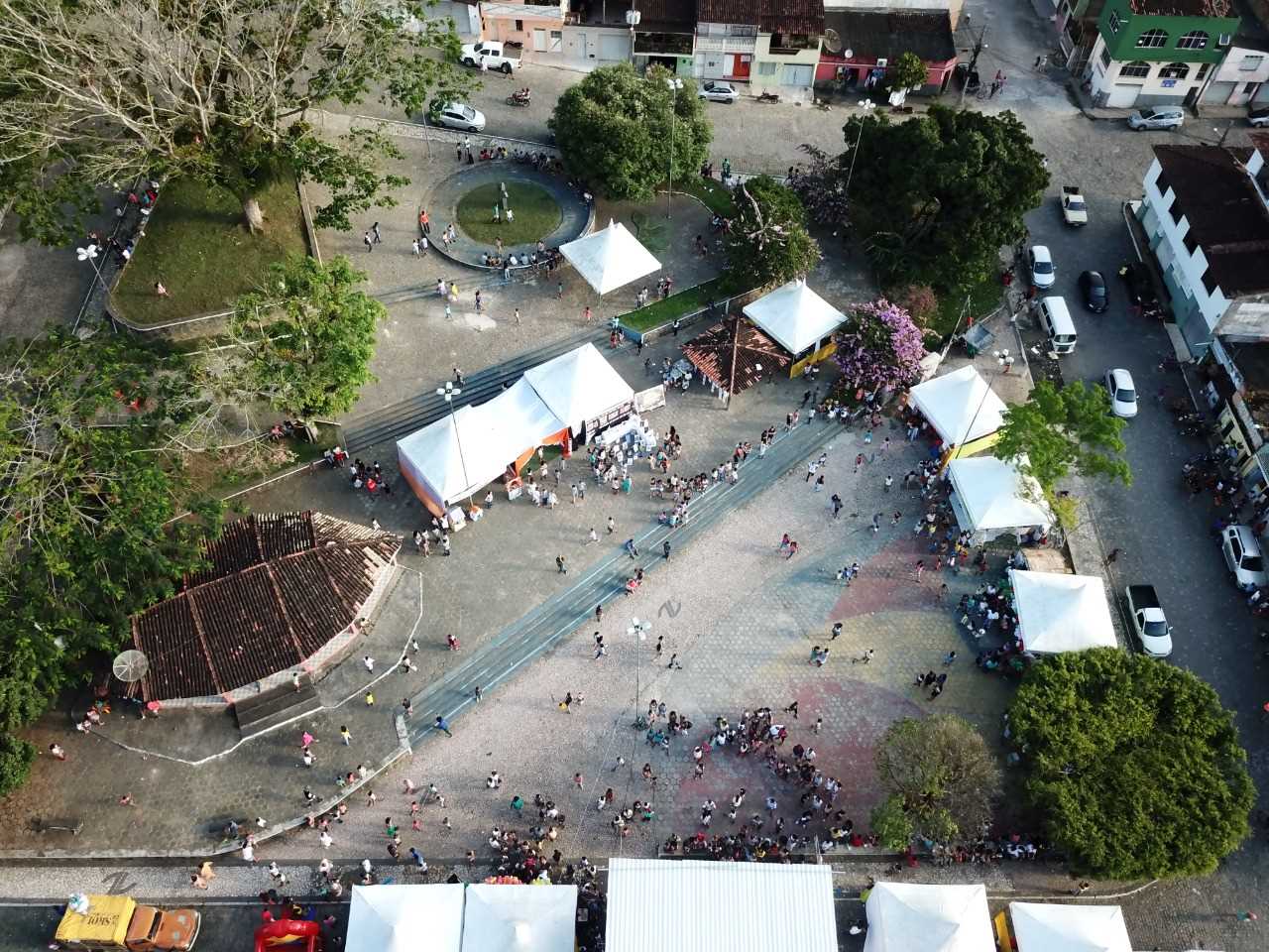 Feira Literária Camacan